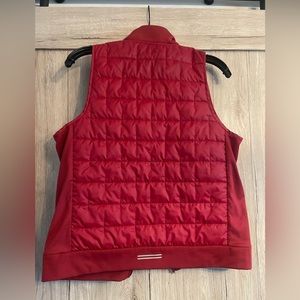 Nike running vest- lightly lined
